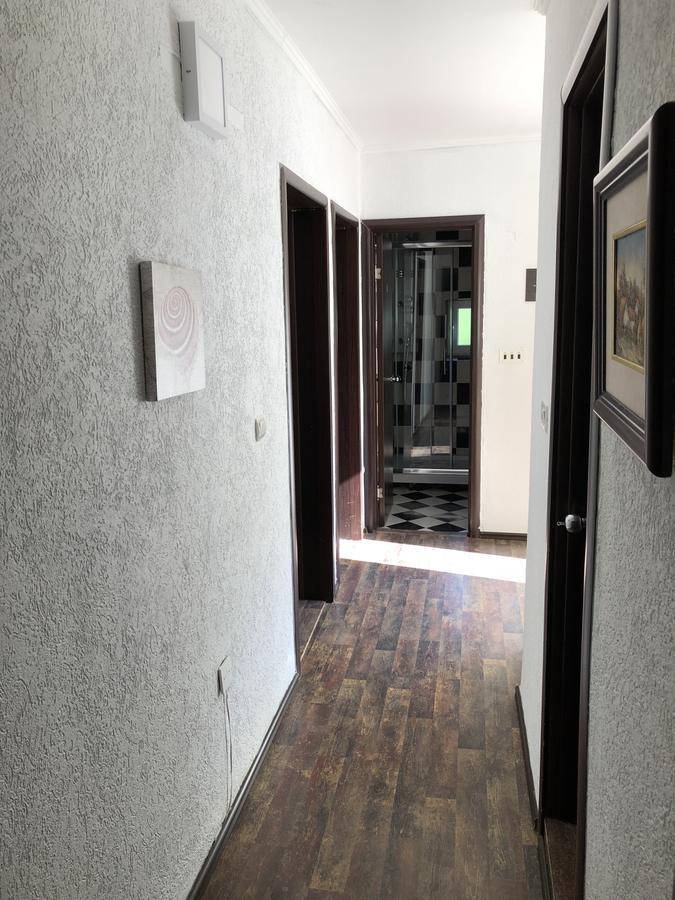 D&D Budva Bagian luar foto